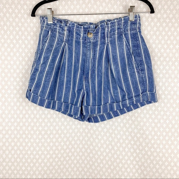 American Eagle Blue Striped Ruffle Chambray Short - Picture 1 of 6